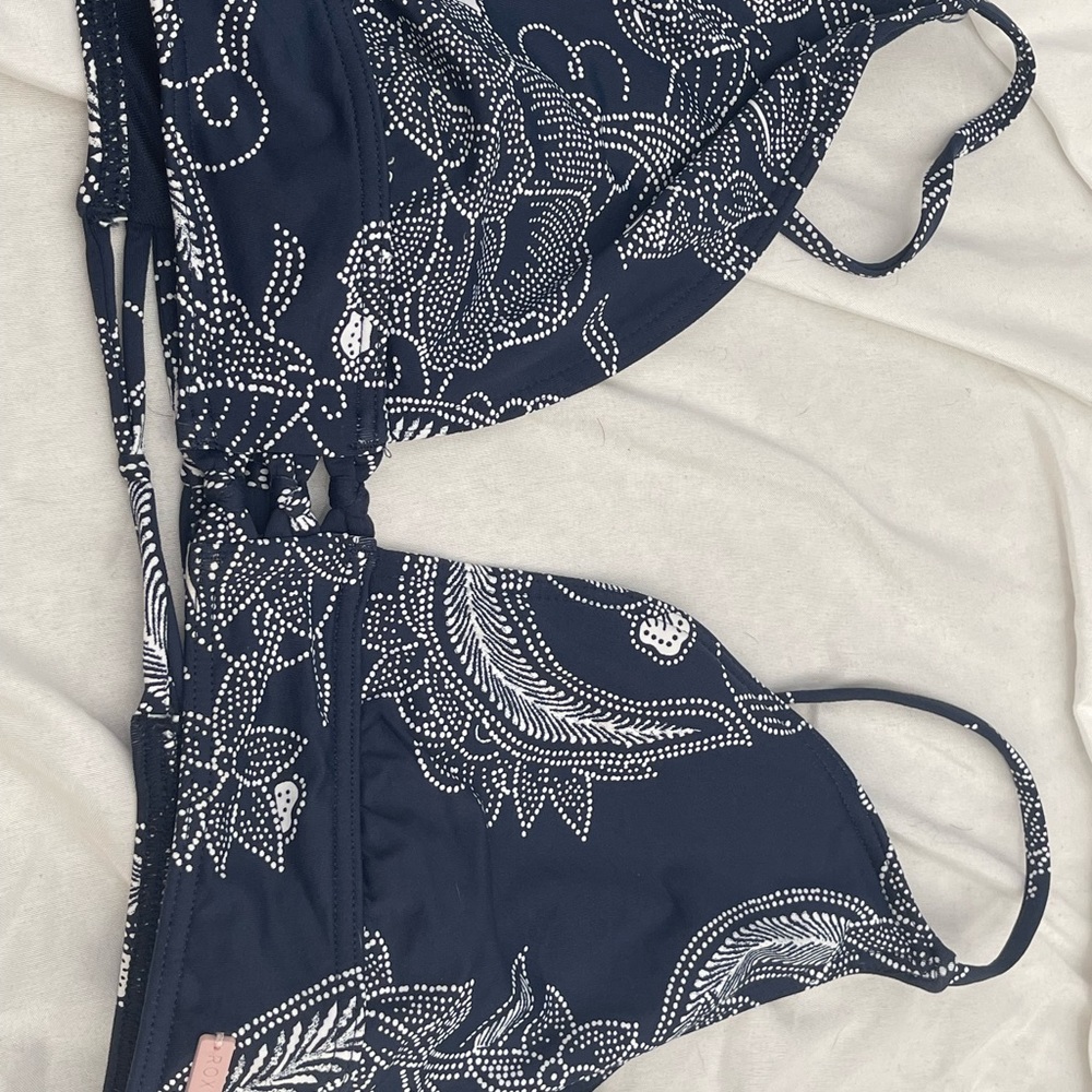 Roxy Bikini - image 7